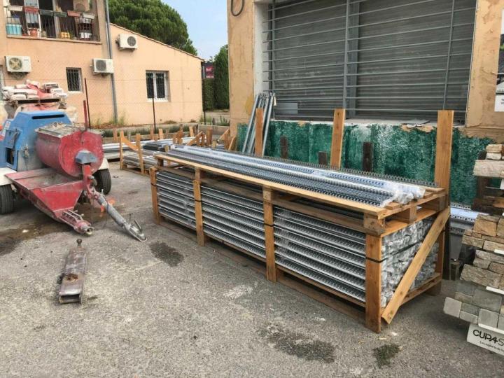 Vente de colles à carrelage Nîmes
